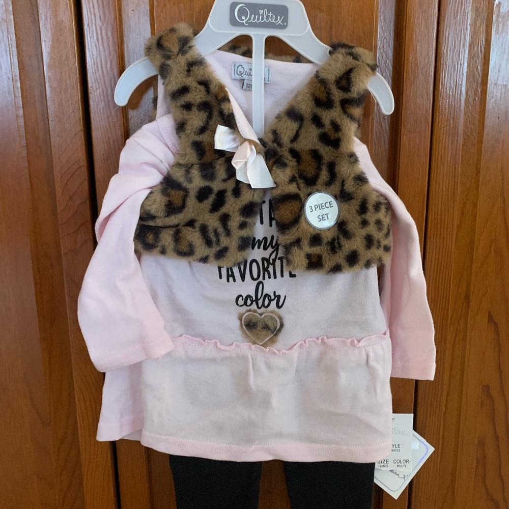 NWT -  breath is my favorite color set